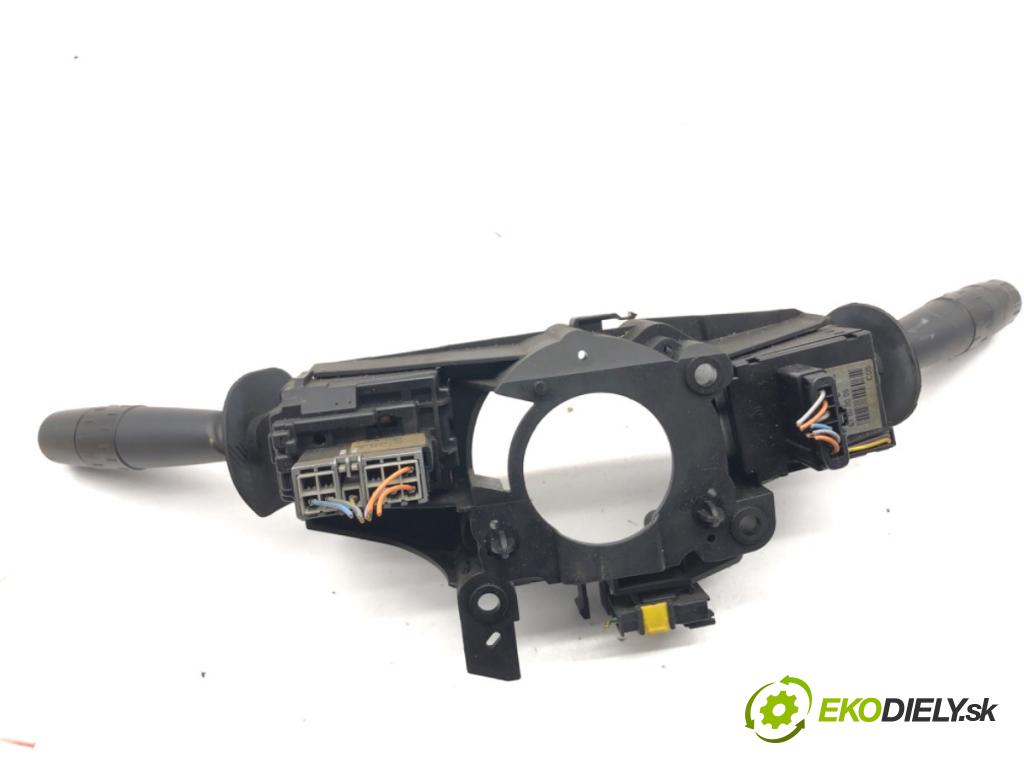 PEUGEOT 607 sedan 2001 98 kW 2.2 HDi 2179 Prepínač kombinovaný 96378815ZL (Prepínacie páčky pod volantom)