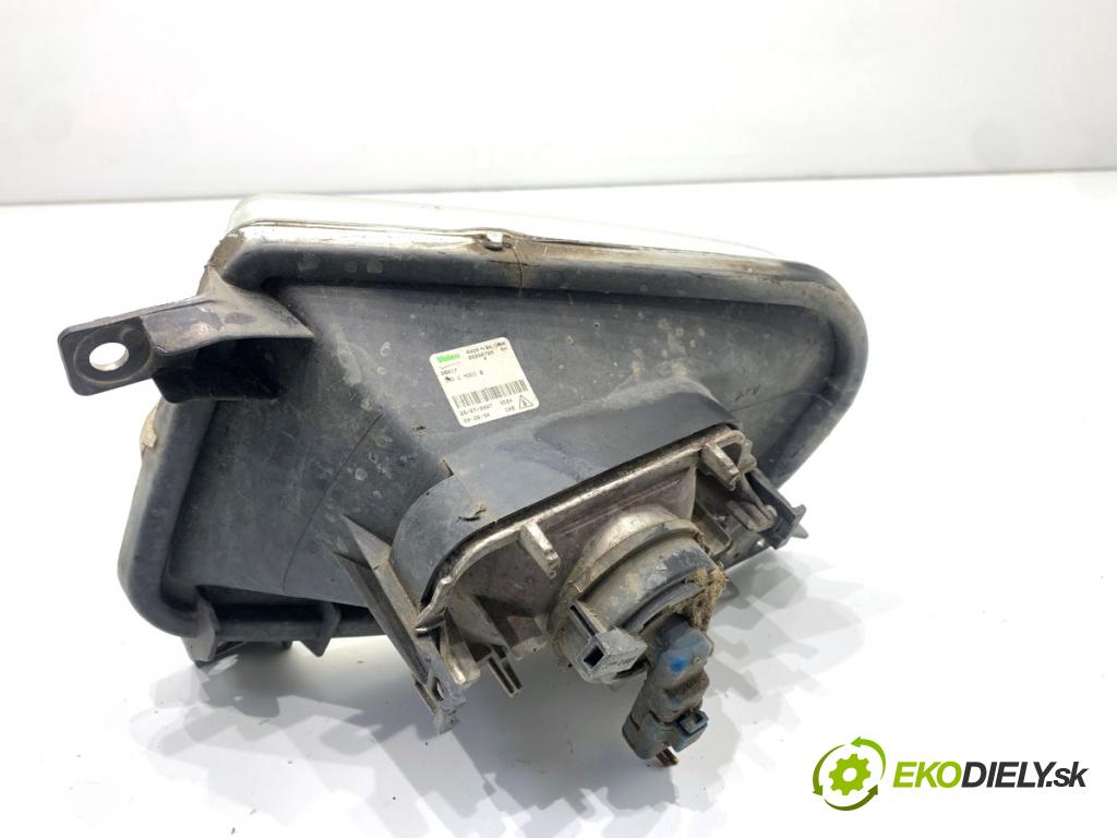 PEUGEOT 607 sedan 2001 98 kW 2.2 HDi 2179 Hmlové svetlo, hmlovka pravy predný