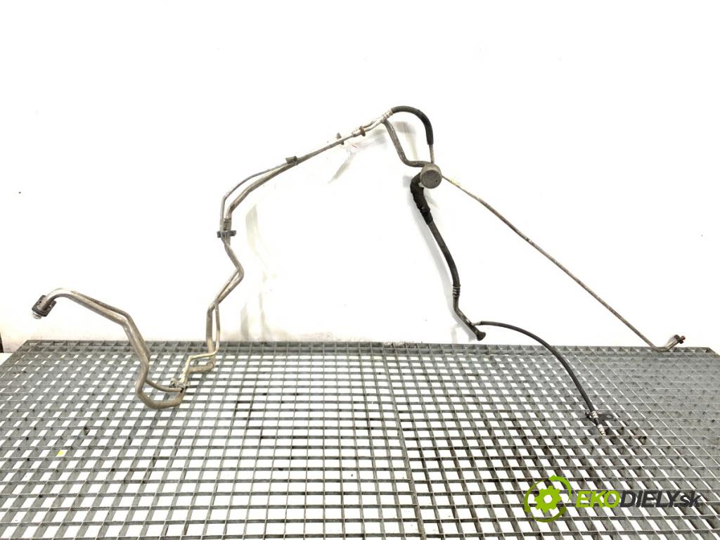 PEUGEOT 607 sedan 2001 98 kW 2.2 HDi 2179 rúrka klimatizácie  (Rúrka klimatizácie)