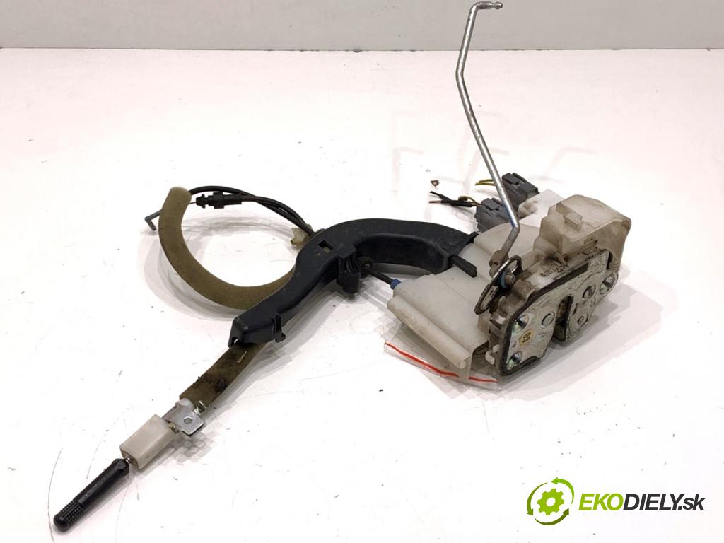 HONDA ACCORD VII sedan 2004 103 kW 2.2 i-CTDi (CN1) 2204 zámok dveře pravý přední část