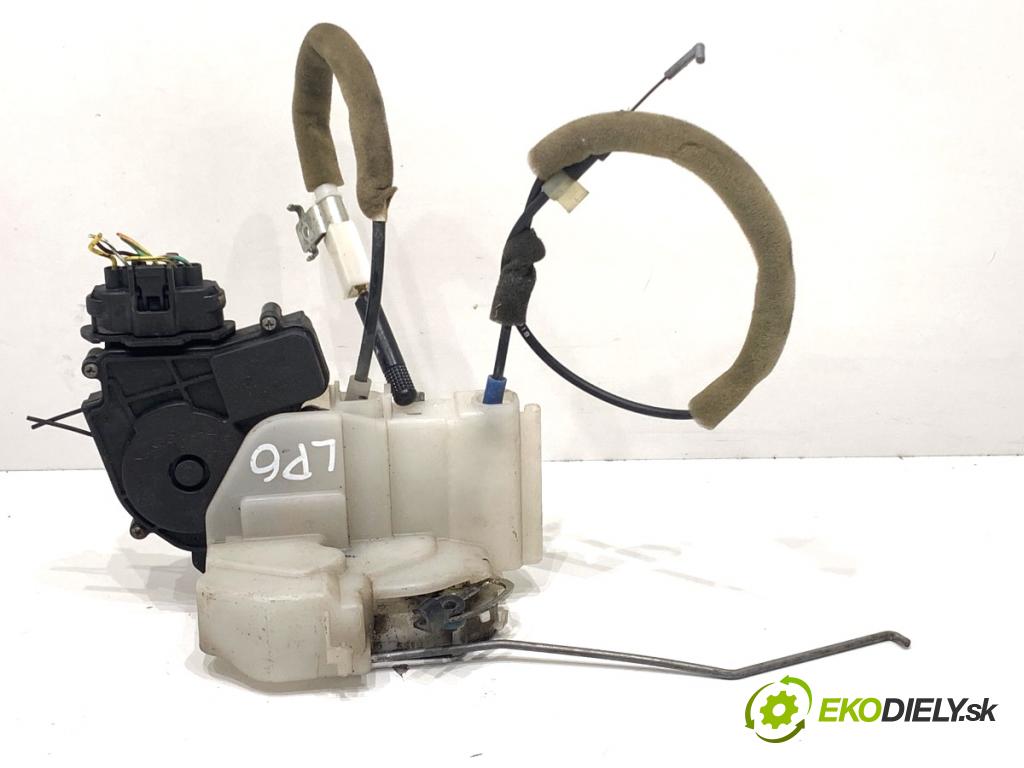 HONDA ACCORD VII sedan 2004 103 kW 2.2 i-CTDi (CN1) 2204 zámok dveře levý přední část 