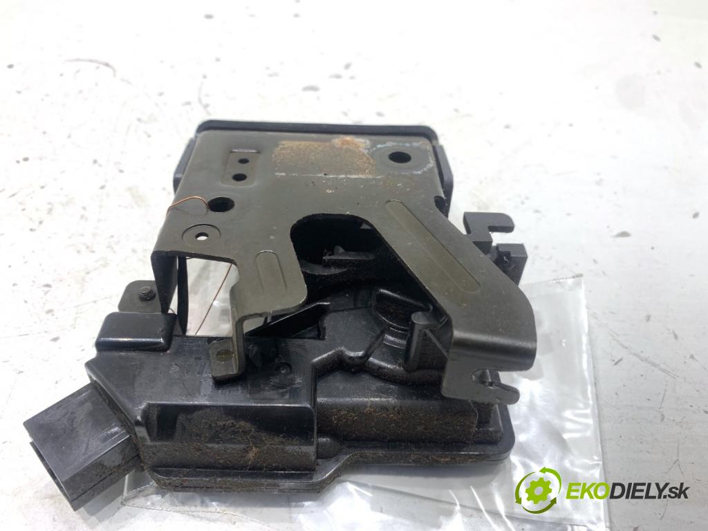 HONDA ACCORD VII sedan 2004 103 kW 2.2 i-CTDi (CN1) 2204 zámok dverí zad