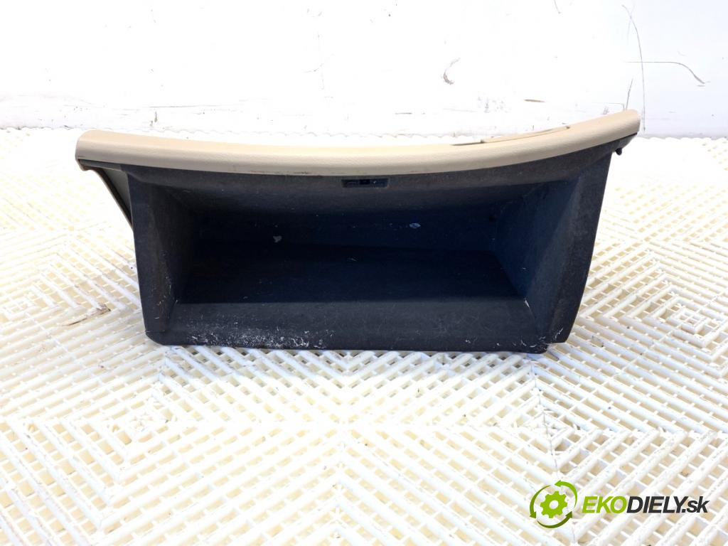 HONDA ACCORD VII sedan 2004 103 kW 2.2 i-CTDi (CN1) 2204 Priehradka, kastlík spolujazdca (Priehradka (kastlík))