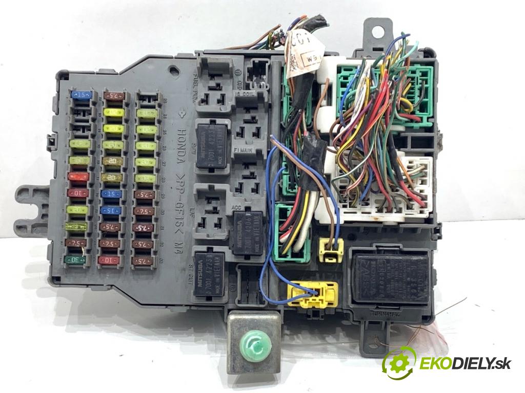 HONDA ACCORD VII sedan 2004 103 kW 2.2 i-CTDi (CN1) 2204 modul BSI SEF-G01 (Pojistková skříňka)