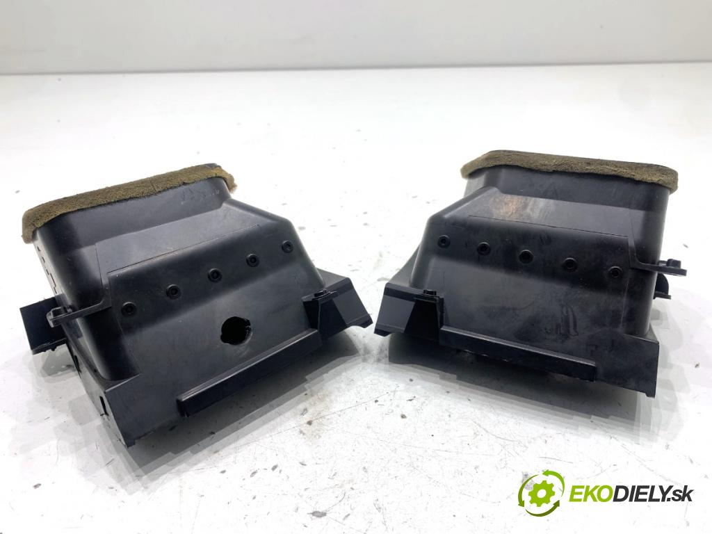 HONDA ACCORD VII sedan 2004 103 kW 2.2 i-CTDi (CN1) 2204 mří topení přední část