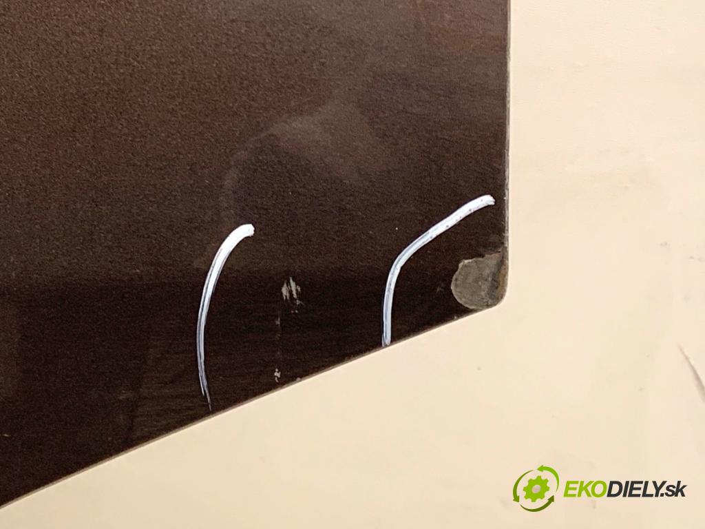 VW TRANSPORTER T5 Autobus 2015 103 kW 2.0 TDI 1968 Dvere ľavy predný