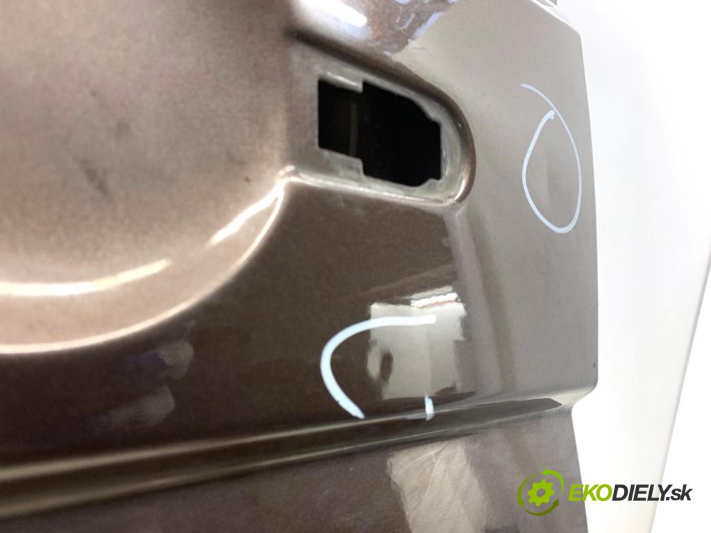 VW TRANSPORTER T5 Autobus 2015 103 kW 2.0 TDI 1968 Dvere ľavy predný