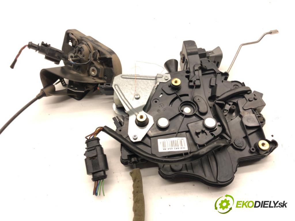 VW TRANSPORTER T5 Autobus 2015 103 kW 2.0 TDI 1968 zámok Dvere posúvne pravy 7E0843654AK