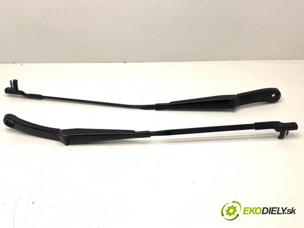 VW TRANSPORTER T5 Autobus 2015 103 kW 2.0 TDI 1968 Rameno stierače predný 7H5955410 7H5955409