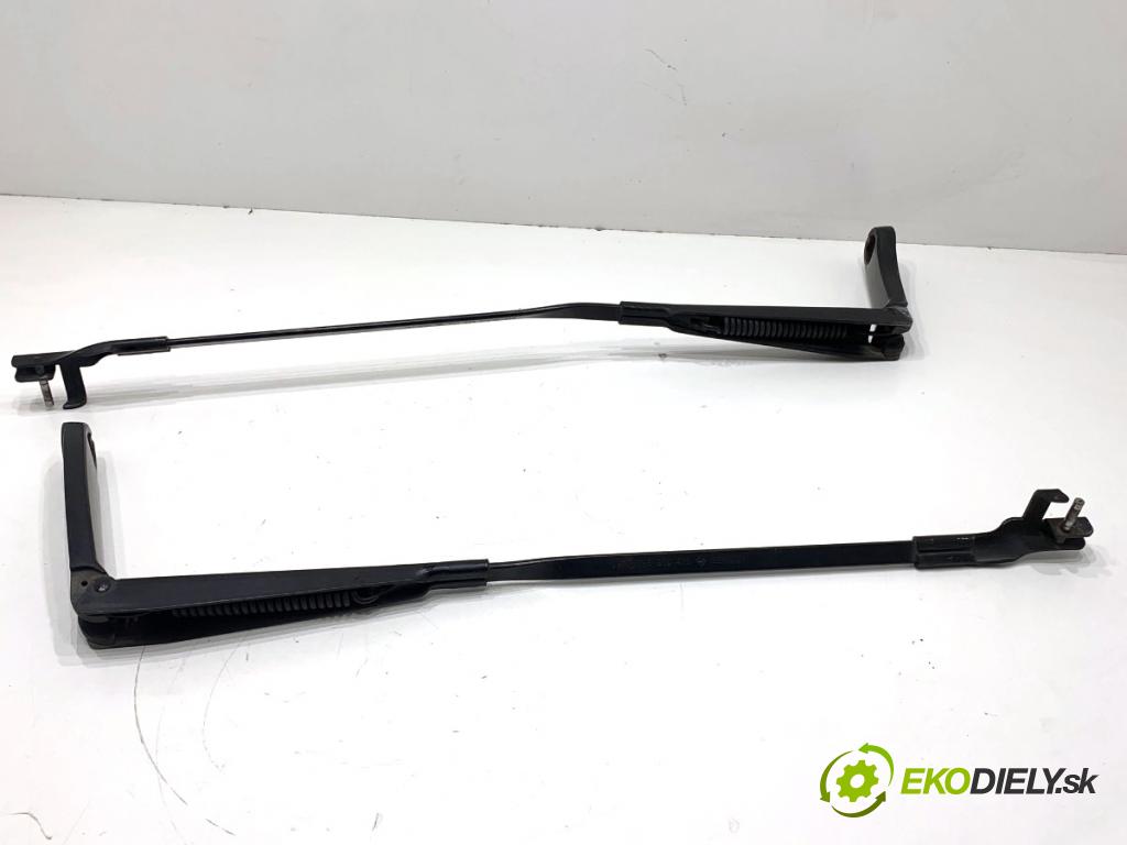 VW TRANSPORTER T5 Autobus 2015 103 kW 2.0 TDI 1968 Rameno stierače predný 7H5955410 7H5955409