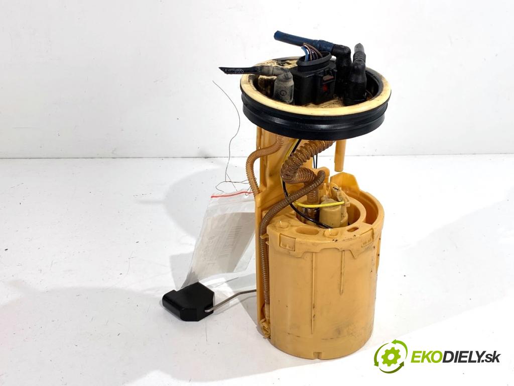 VW TRANSPORTER T5 Autobus 2015 103 kW 2.0 TDI 1968 pumpa paliva 7E0919050C