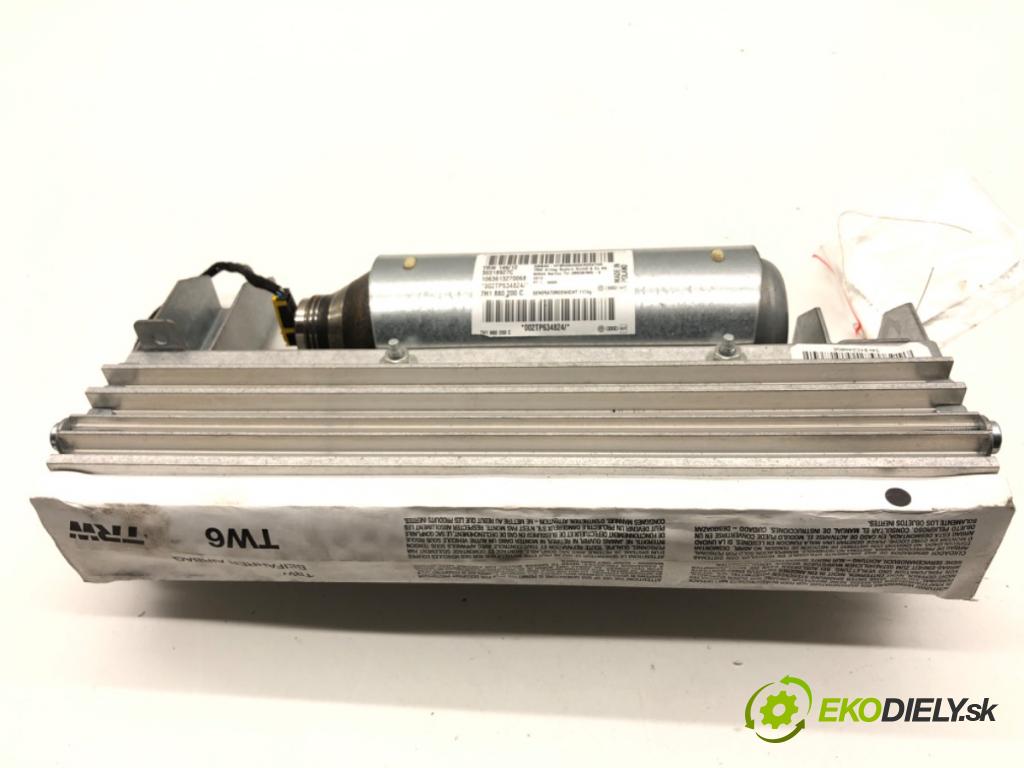 VW TRANSPORTER T5 Autobus 2015 103 kW 2.0 TDI 1968 AirBag spolujazdca 7H1880200C (Airbag)