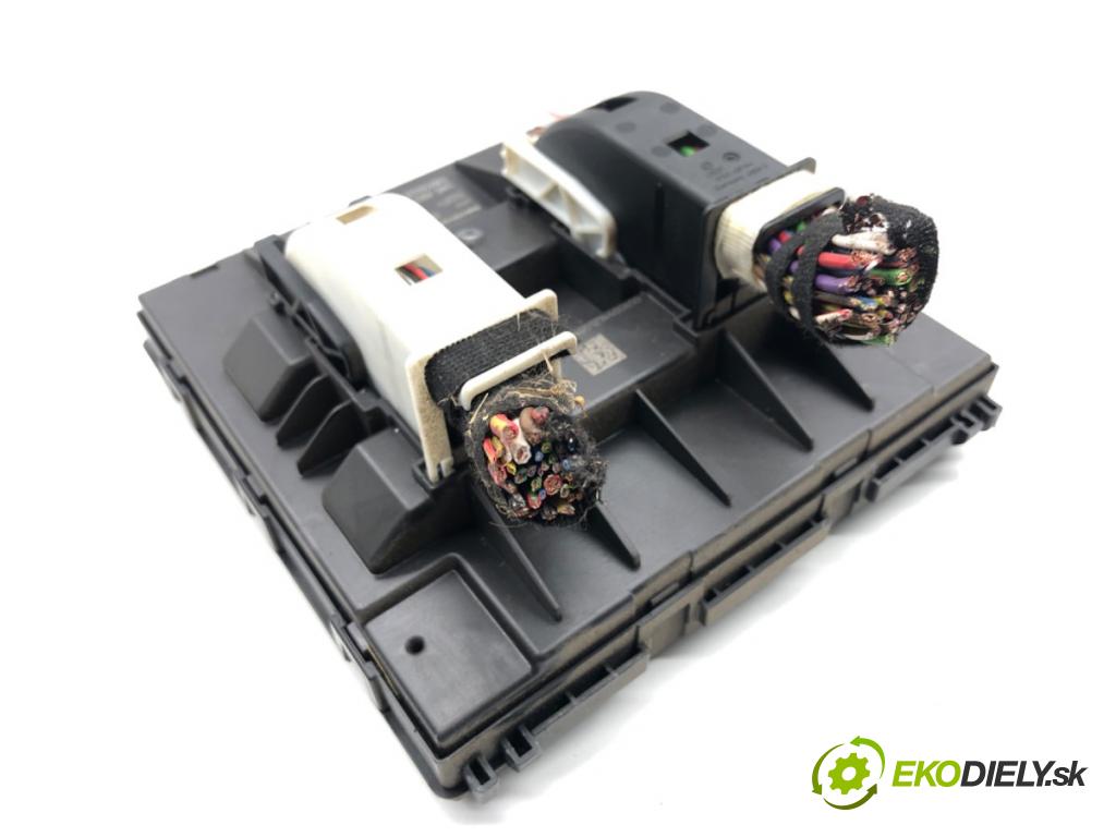 VW TRANSPORTER T5 Autobus 2015 103 kW 2.0 TDI 1968 Modul komfortu 7H0937087H (Modul komfortu)