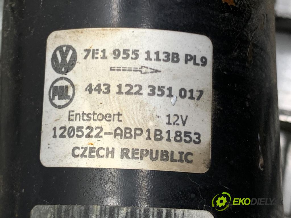VW TRANSPORTER T5 Autobus 2015 103 kW 2.0 TDI 1968 Mechanizmus stieračov predný 7E1955113B (Motorček stieračov predný)