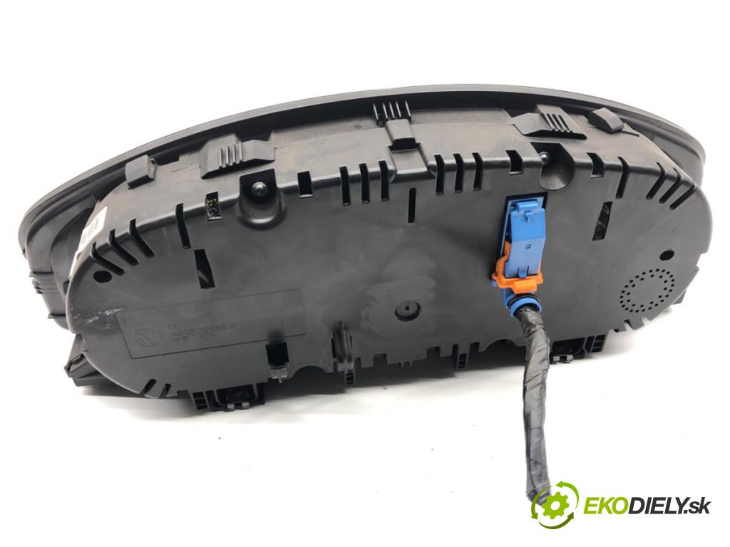 VW TRANSPORTER T5 Autobus 2015 103 kW 2.0 TDI 1968 Prístrojovka 7E0920880G (Prístrojová doska)