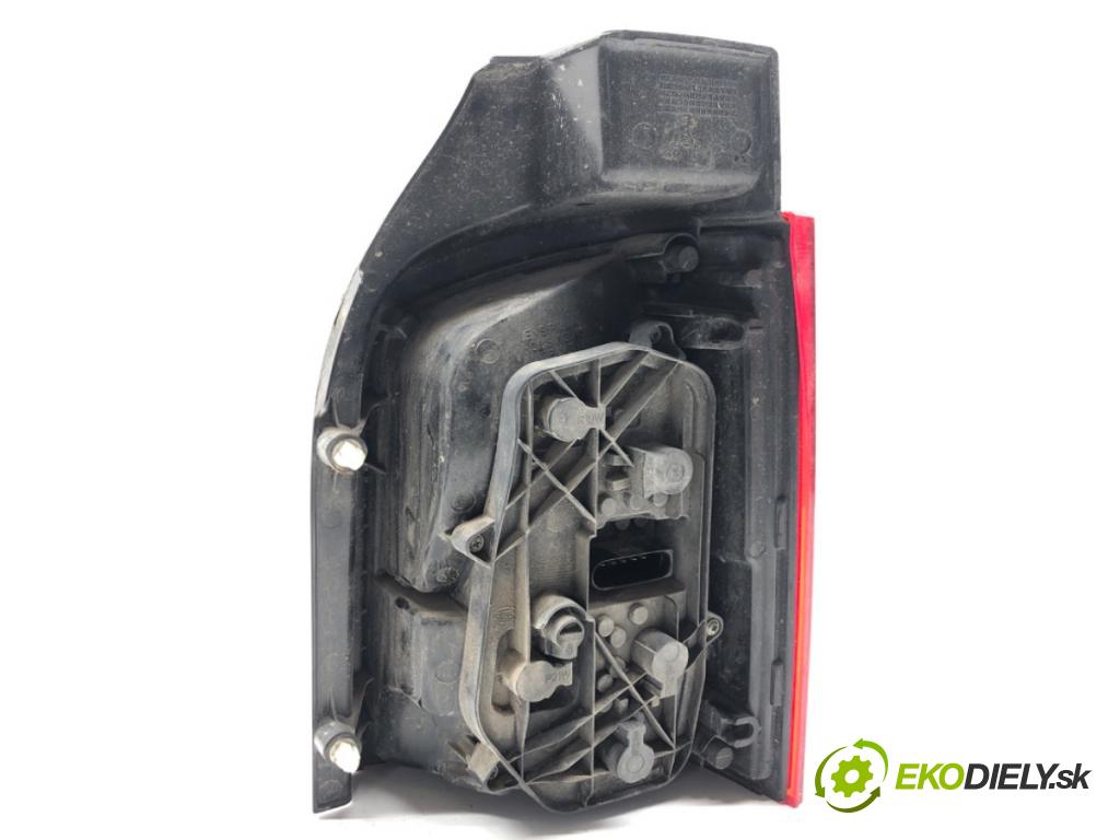 VW TRANSPORTER T5 Autobus 2015 103 kW 2.0 TDI 1968 světlo levý zadní část 7E5945257