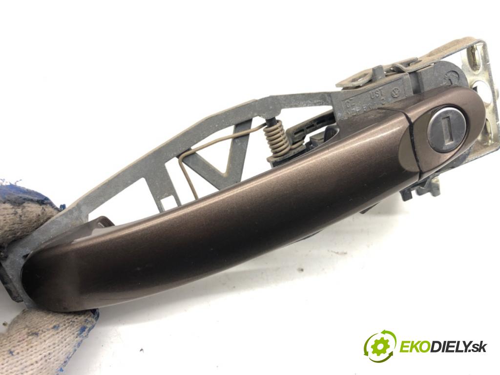 VW TRANSPORTER T5 Autobus 2015 103 kW 2.0 TDI 1968 Kľučka vonkajšia ľavy predný