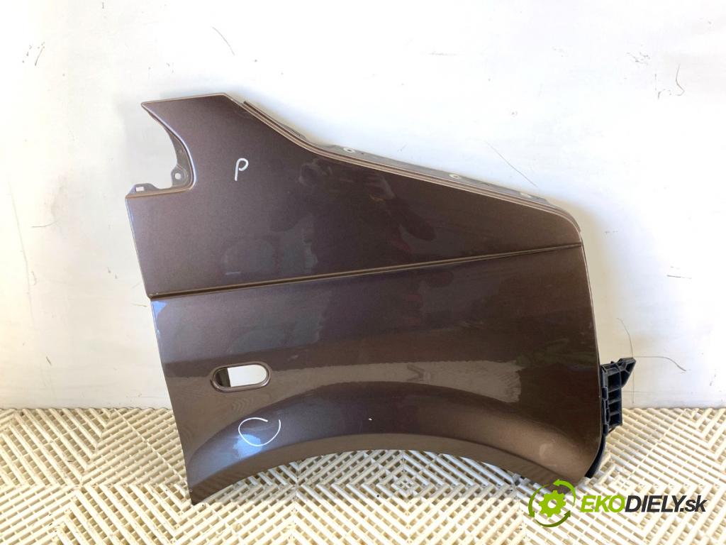 VW TRANSPORTER T5 Autobus 2015 103 kW 2.0 TDI 1968 Blatník pravy predný 