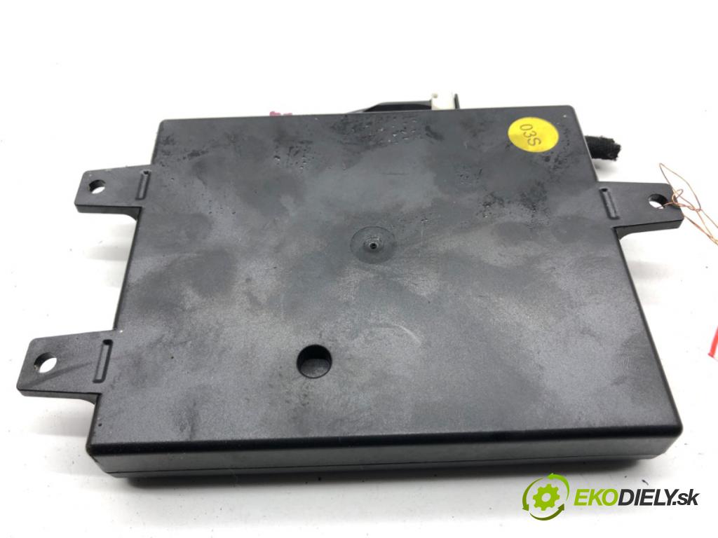 VW TRANSPORTER T5 Autobus 2015 103 kW 2.0 TDI 1968 modul BLUETOOTH 3C8035730C (Řídící jednotka ostatní)