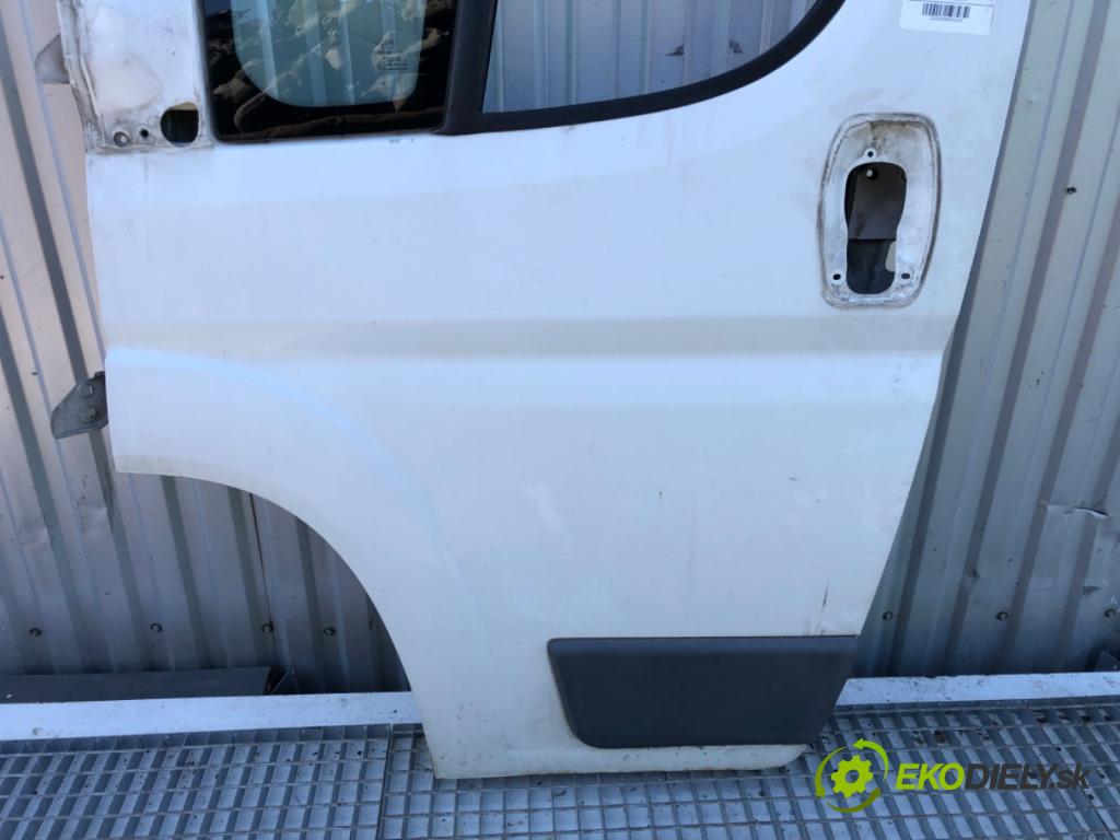 PEUGEOT BOXER II Platforma / podwozie 2010 88 kW 2.2 HDi 120 2198 dveře levý přední část