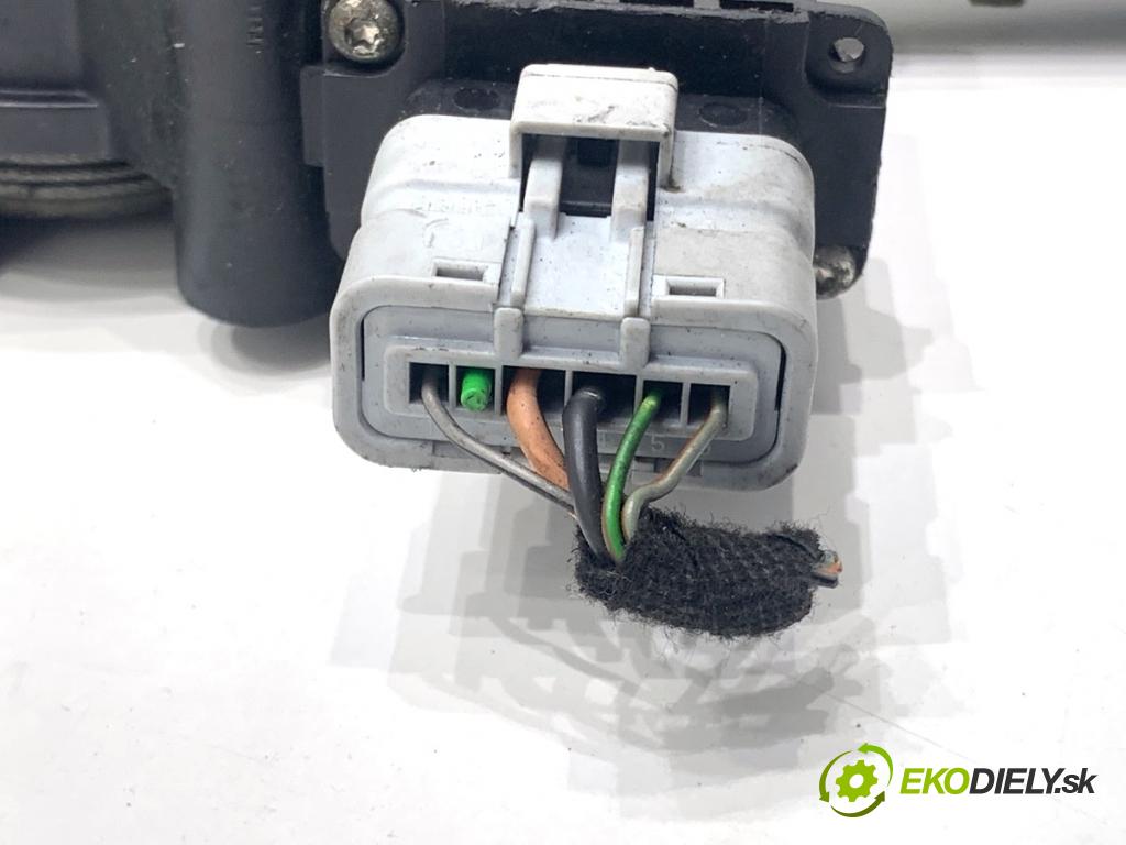 PEUGEOT BOXER II Platforma / podwozie 2010 88 kW 2.2 HDi 120 2198 mechanismus okna levý přední část