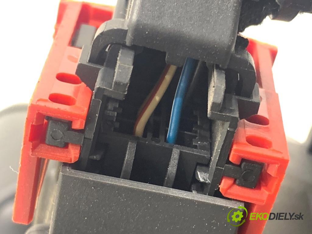 PEUGEOT BOXER II Platforma / podwozie 2010 88 kW 2.2 HDi 120 2198 Prepínač kombinovaný 07354694700 (Prepínacie páčky pod volantom)