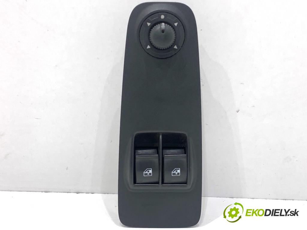 PEUGEOT BOXER II Platforma / podwozie 2010 88 kW 2.2 HDi 120 2198 přepínač oken 7354217110 (Páčky pod volantem)