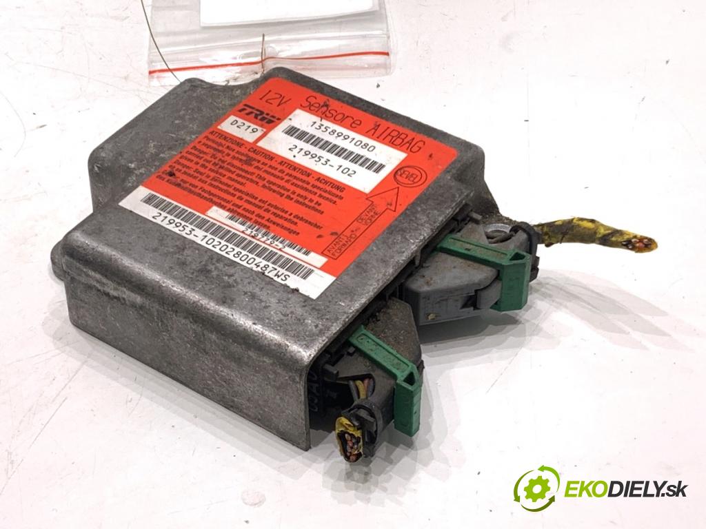 PEUGEOT BOXER II Platforma / podwozie 2010 88 kW 2.2 HDi 120 2198 senzor airbag 1358991080 (Snímač)