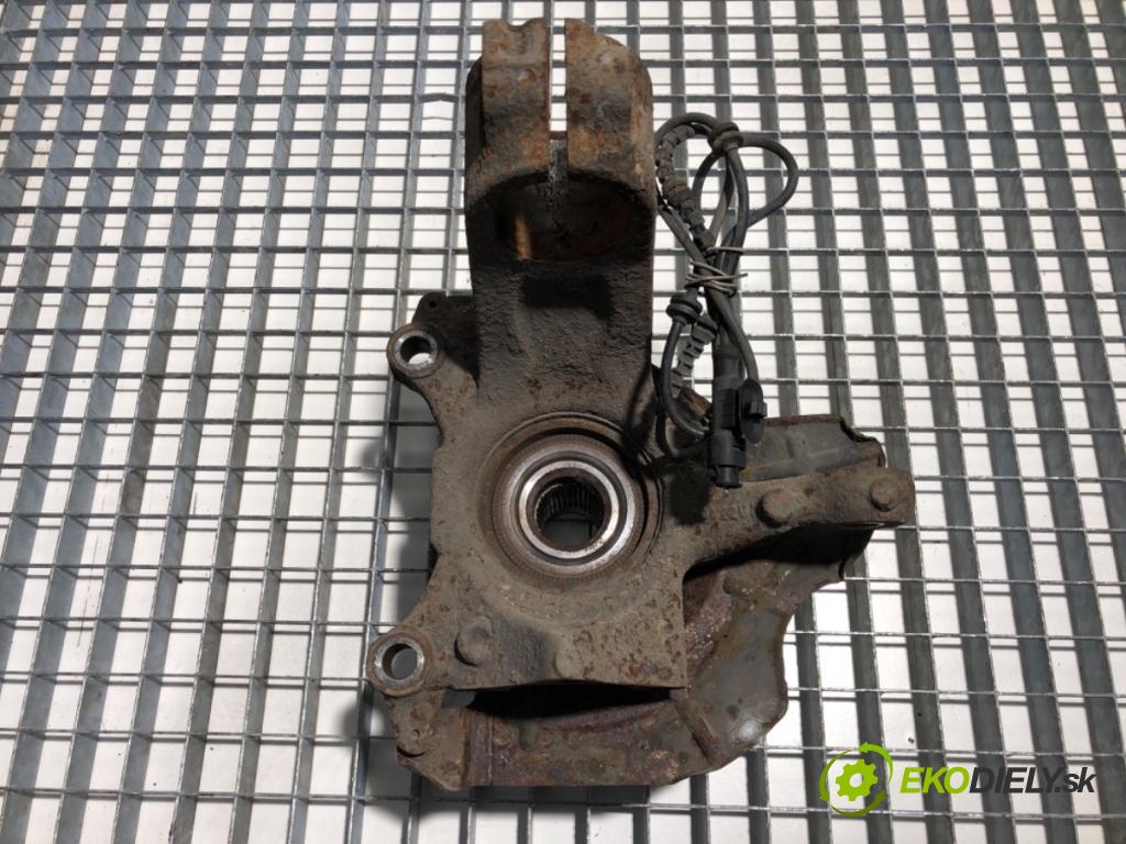 PEUGEOT BOXER II Platforma / podwozie 2010 88 kW 2.2 HDi 120 2198 náboj pravý přední část 