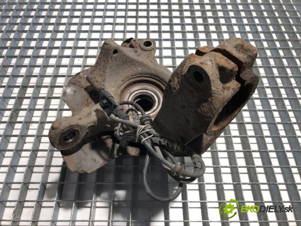 PEUGEOT BOXER II Platforma / podwozie 2010 88 kW 2.2 HDi 120 2198 náboj pravý přední část