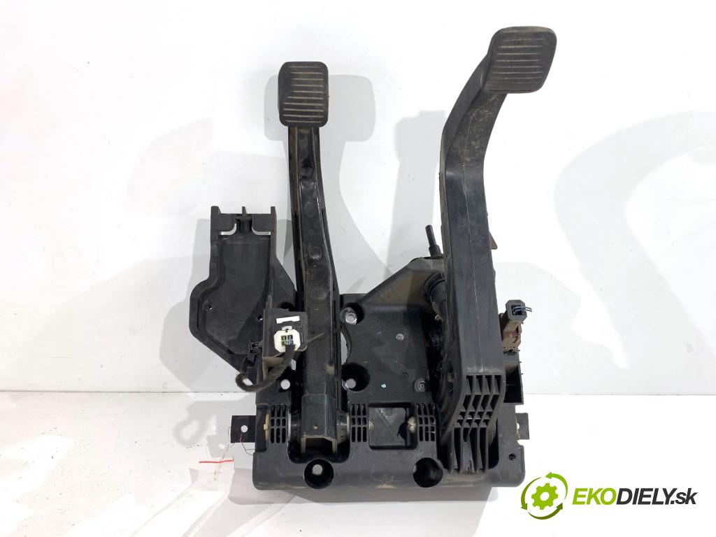 PEUGEOT BOXER II Platforma / podwozie 2010 88 kW 2.2 HDi 120 2198 PEDÁL: 3802501017 (Potenciometer plynového pedálu)