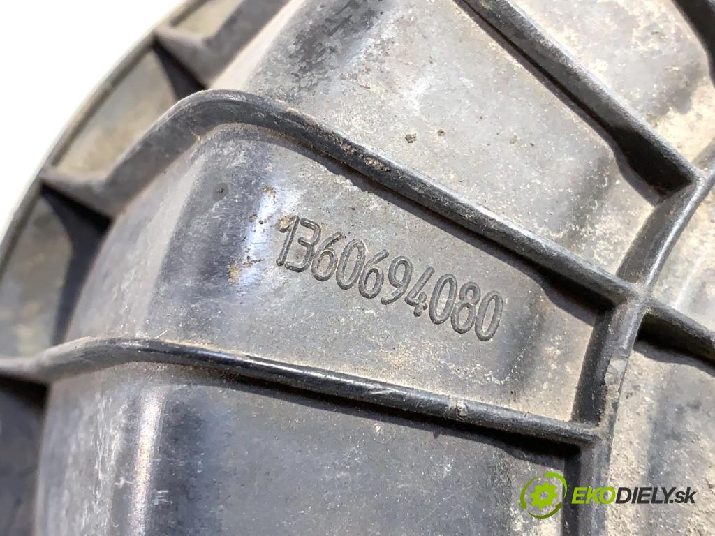 PEUGEOT BOXER II Platforma / podwozie 2010 88 kW 2.2 HDi 120 2198 Obal filtra vzduchu 1360694080 (Obal vzduchového filtra)
