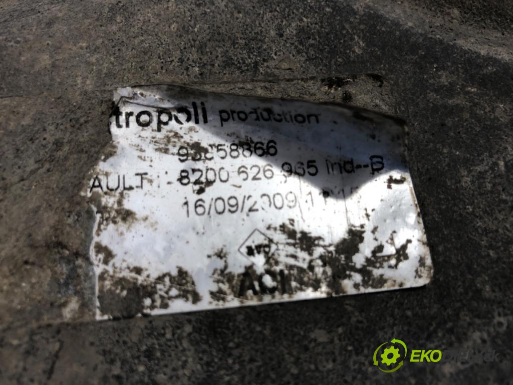 RENAULT TRAFIC II Autobus 2009 84 kW 2.0 dCi 115 1995 Výstuha pod Motor 8200626965 (Výstuha predná)