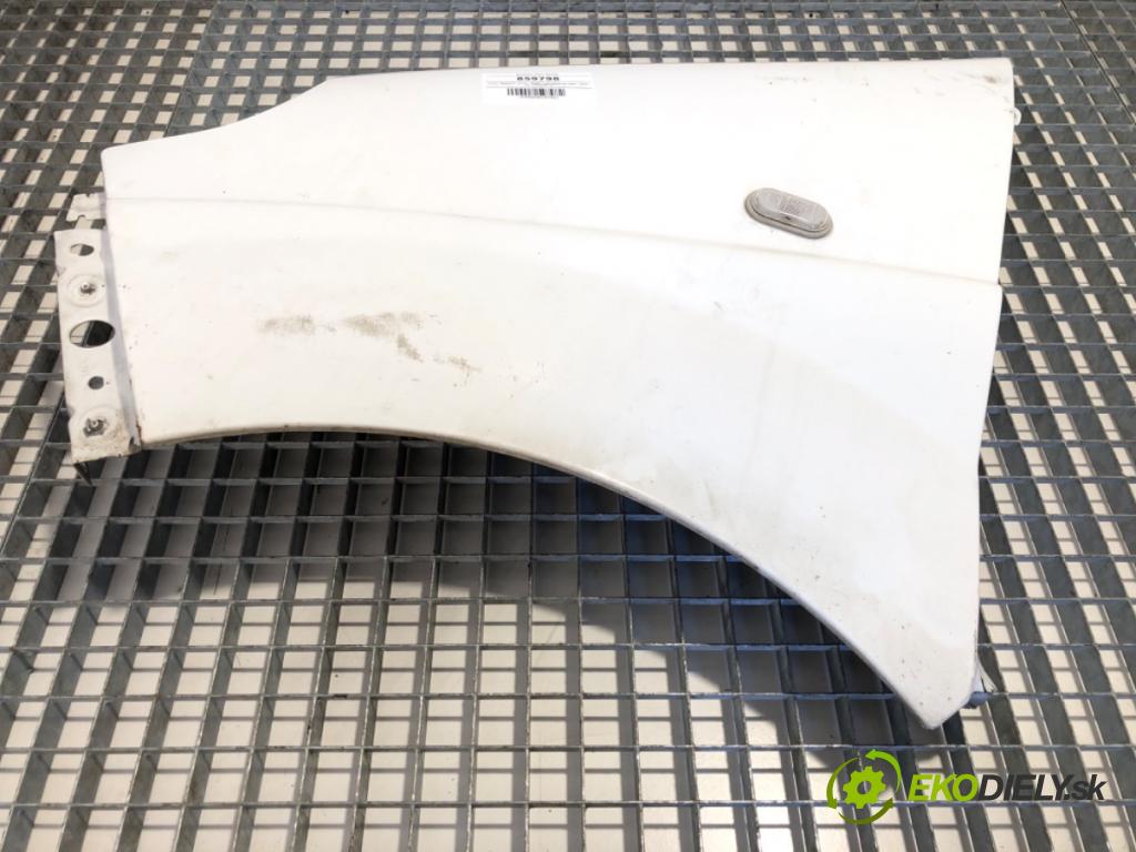 RENAULT TRAFIC II Autobus 2009 84 kW 2.0 dCi 115 1995 blatník levý přední část