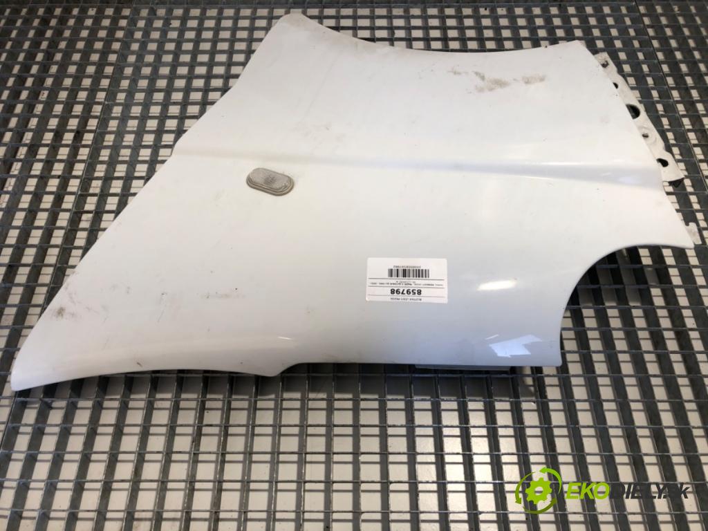 RENAULT TRAFIC II Autobus 2009 84 kW 2.0 dCi 115 1995 blatník levý přední část