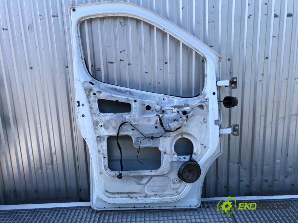 RENAULT TRAFIC II Autobus 2009 84 kW 2.0 dCi 115 1995 dveře levý přední část