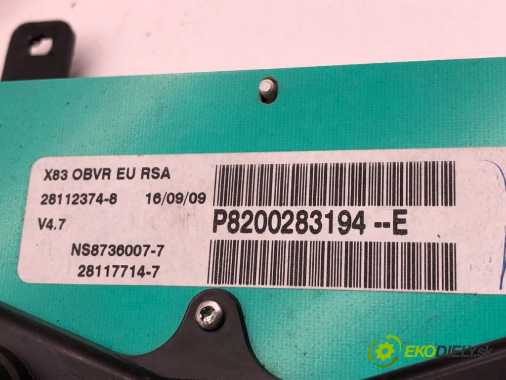 RENAULT TRAFIC II Autobus 2009 84 kW 2.0 dCi 115 1995 Prístrojovka 8200283194 (Prístrojová doska)