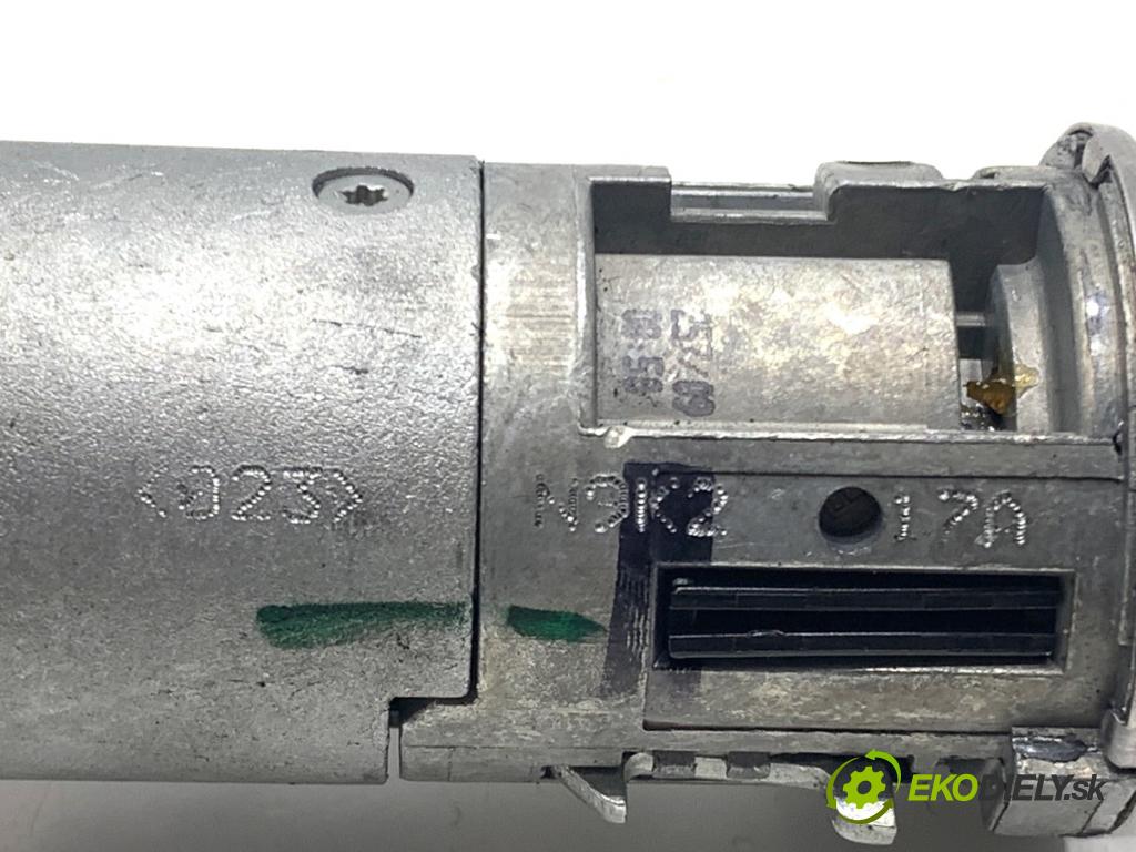 RENAULT TRAFIC II Autobus 2009 84 kW 2.0 dCi 115 1995 spínačka  (Spínací skříňka)