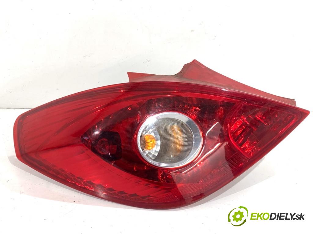 OPEL CORSA D liftback 2007 59 kW 1.2 (L08, L68) 1229 světlo pravý zadní část 