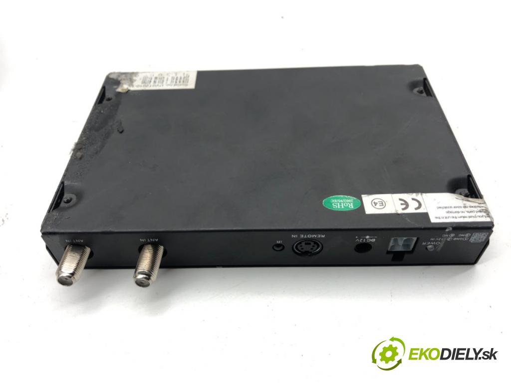 VW TRANSPORTER T5 Autobus 2015 103 kW 2.0 TDI 1968 obrazovka EKRAN slot DVD LCD ALPINE: PKG-2100P TMX-R2100