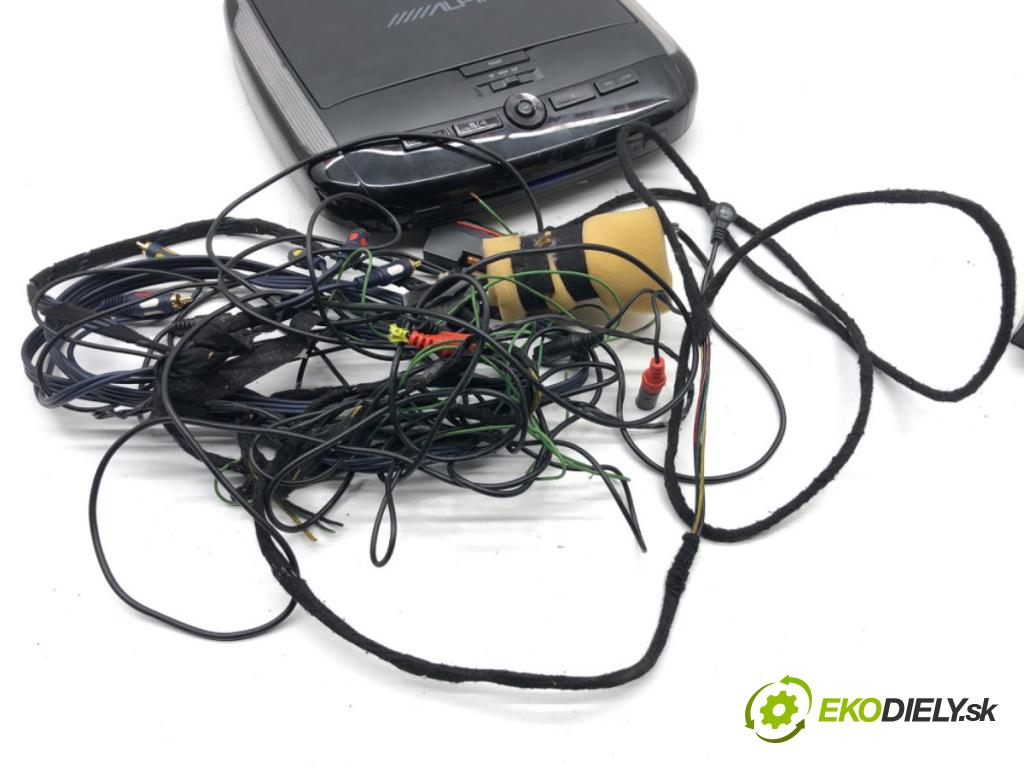 VW TRANSPORTER T5 Autobus 2015 103 kW 2.0 TDI 1968 obrazovka EKRAN slot DVD LCD ALPINE: PKG-2100P TMX-R2100