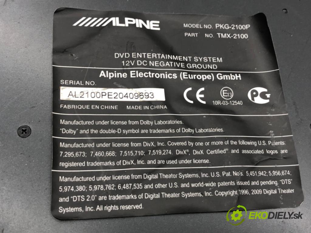 VW TRANSPORTER T5 Autobus 2015 103 kW 2.0 TDI 1968 obrazovka EKRAN slot DVD LCD ALPINE: PKG-2100P TMX-R2100