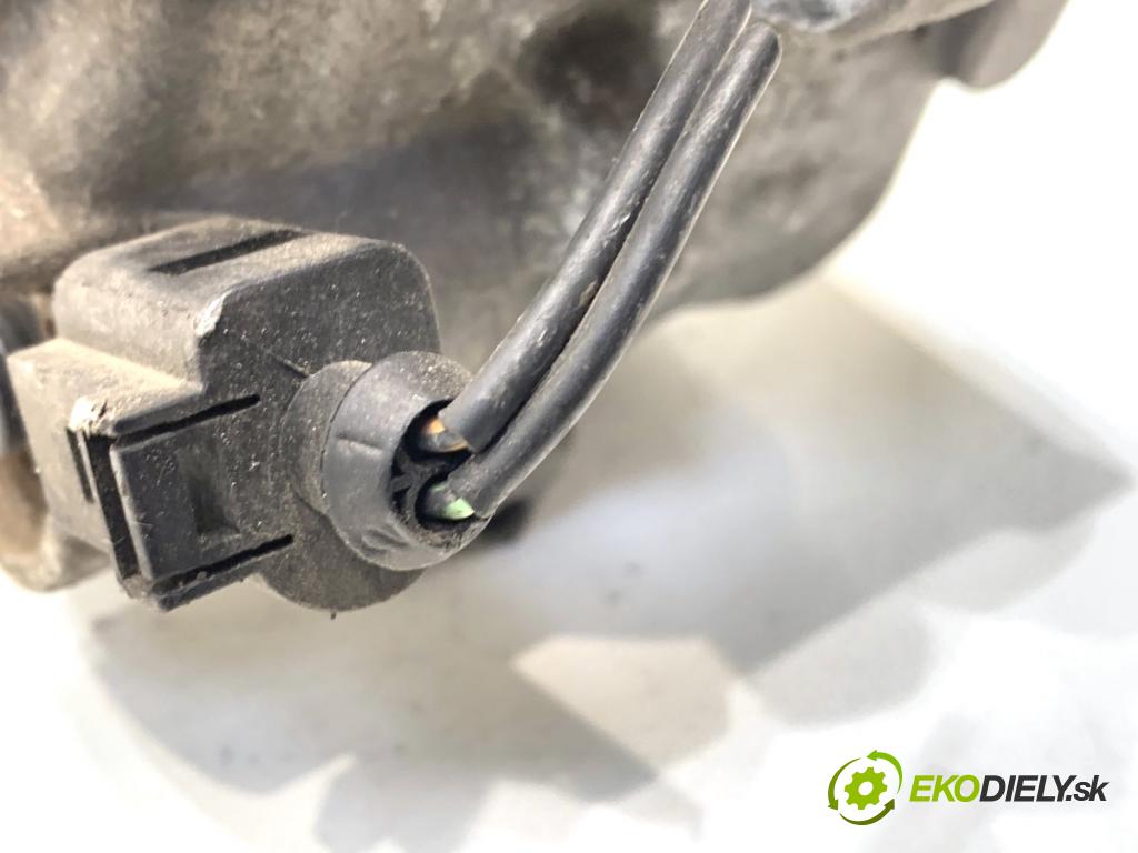 VW GOLF V Kombi 2007 77 kW 1.9 TDI 1896 Kompresor klimatizácie 1K0820859F (Kompresor klimatizácie)