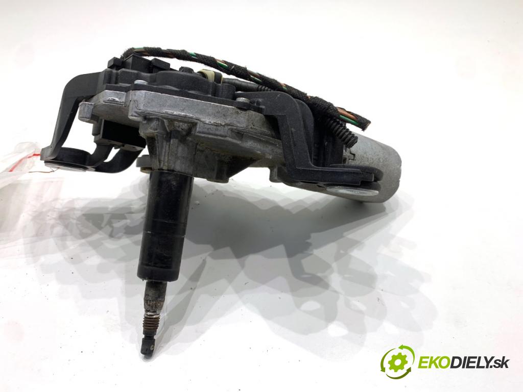 VW GOLF V Kombi 2007 77 kW 1.9 TDI 1896 motor stěračů zadní část 1K9955711A