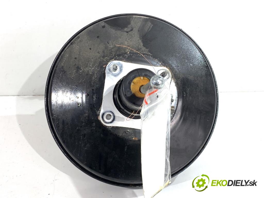 VW GOLF V Kombi 2007 77 kW 1.9 TDI 1896 Posilovač bŕzd 1K1614105AR