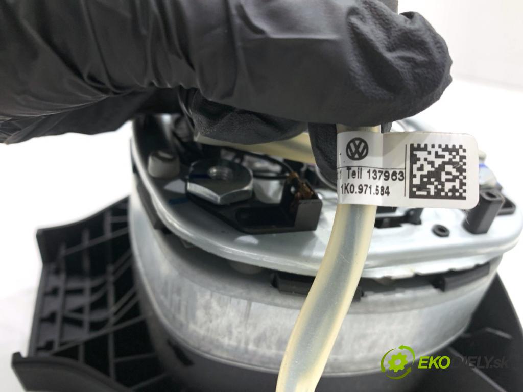 VW GOLF V Kombi 2007 77 kW 1.9 TDI 1896 AirBag volantu 1K0880201BB (Airbag)