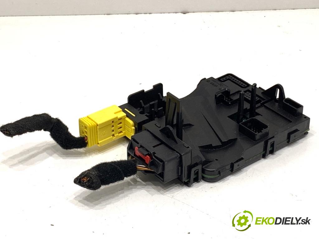 VW GOLF V Kombi 2007 77 kW 1.9 TDI 1896 Modul uhlu uhlu 1K0953549BC (Riadiaca jednotka ostatné)