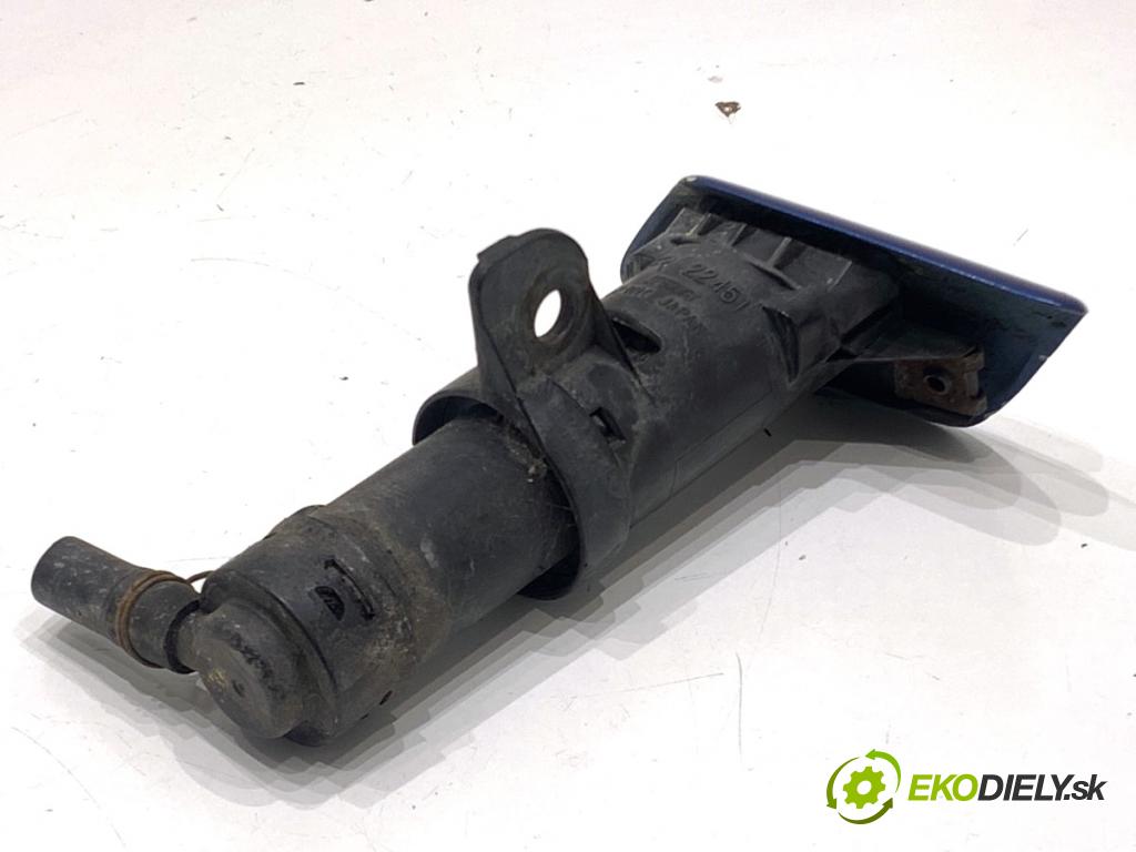 HONDA ACCORD VII sedan 2004 103 kW 2.2 i-CTDi (CN1) 2204 ostřikovače světla pravý přední část