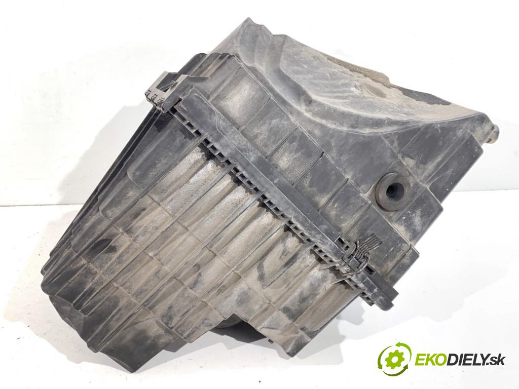 VW TRANSPORTER T5 Autobus 2015 103 kW 2.0 TDI 1968 obal filtra vzduchu 7E0129601 (Kryt vzduchového filtru)