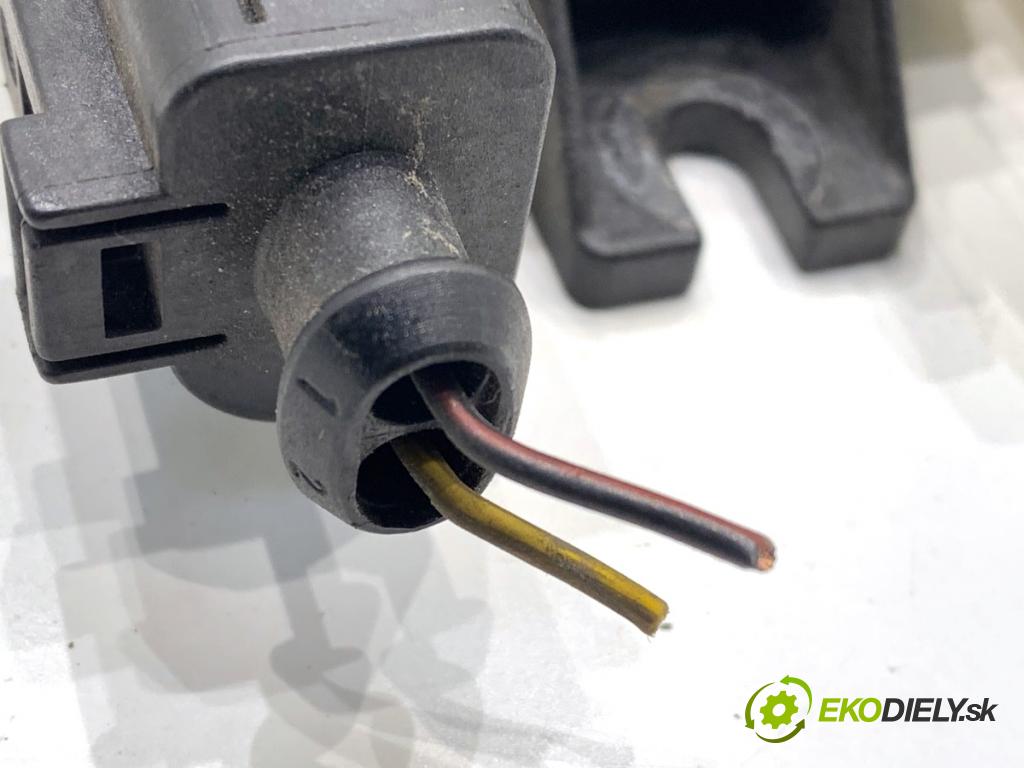 VW GOLF V Kombi 2007 77 kW 1.9 TDI 1896 Ventil tlaku 1K0906627A (Ventil)